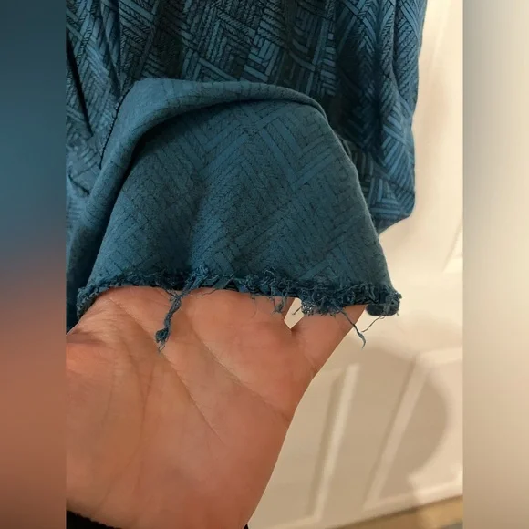 Teal blouse - Picture 3 of 3